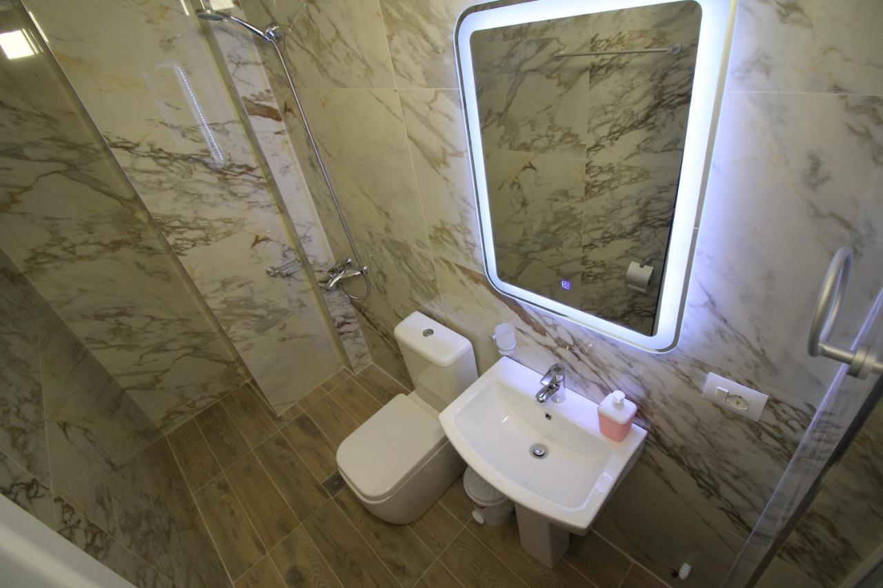 Hotel Four Islands Ксамил Екстериор снимка