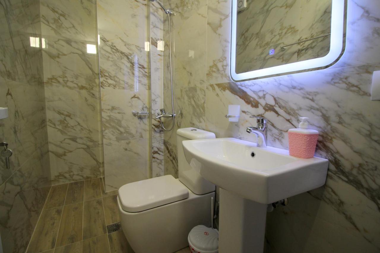 Hotel Four Islands Ксамил Екстериор снимка