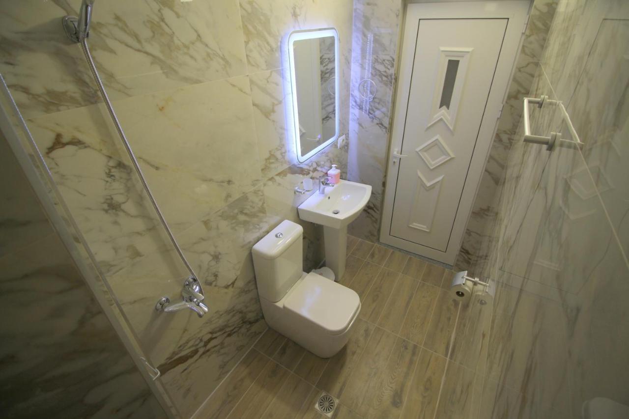 Hotel Four Islands Ксамил Екстериор снимка