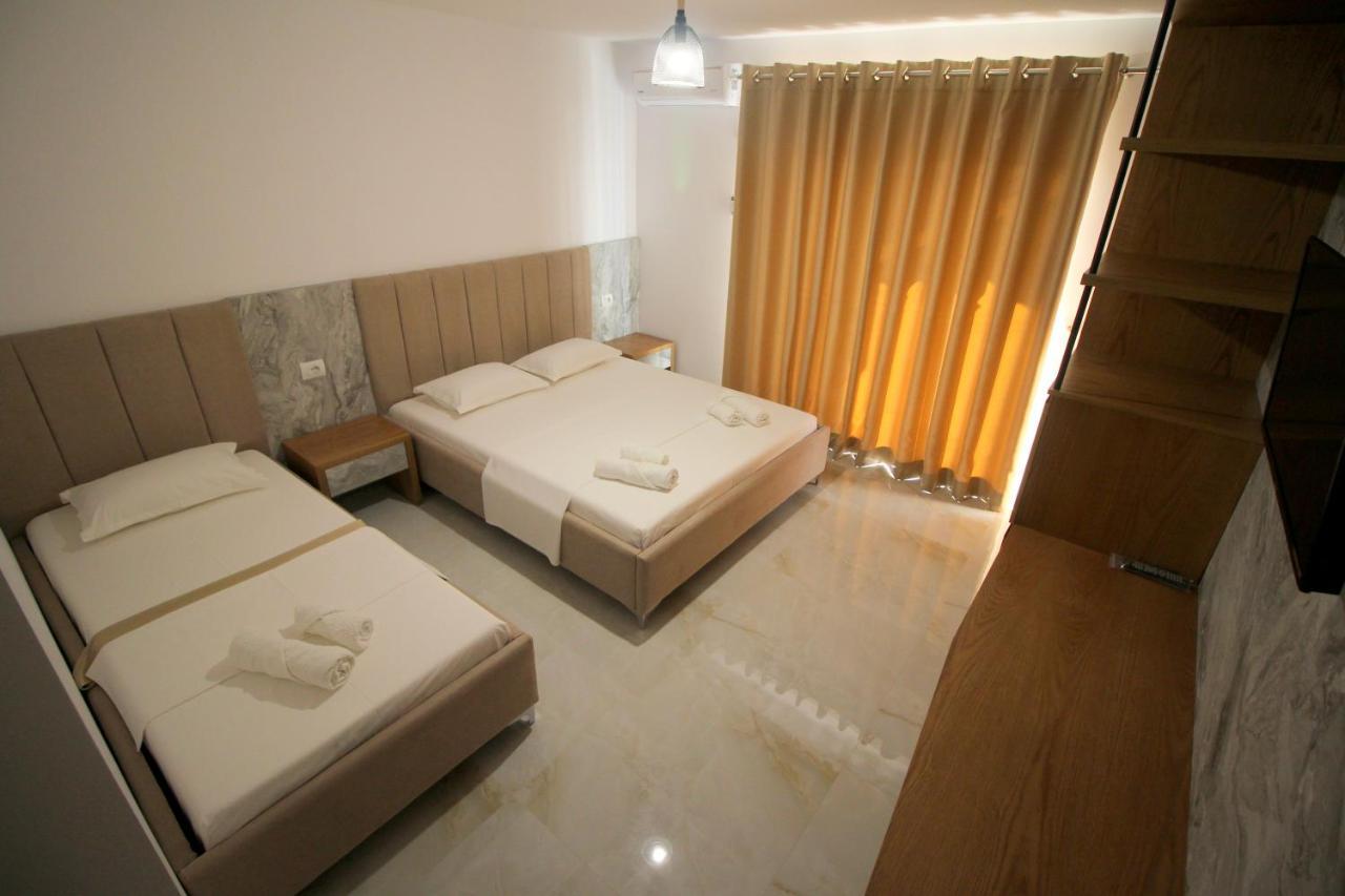 Hotel Four Islands Ксамил Екстериор снимка