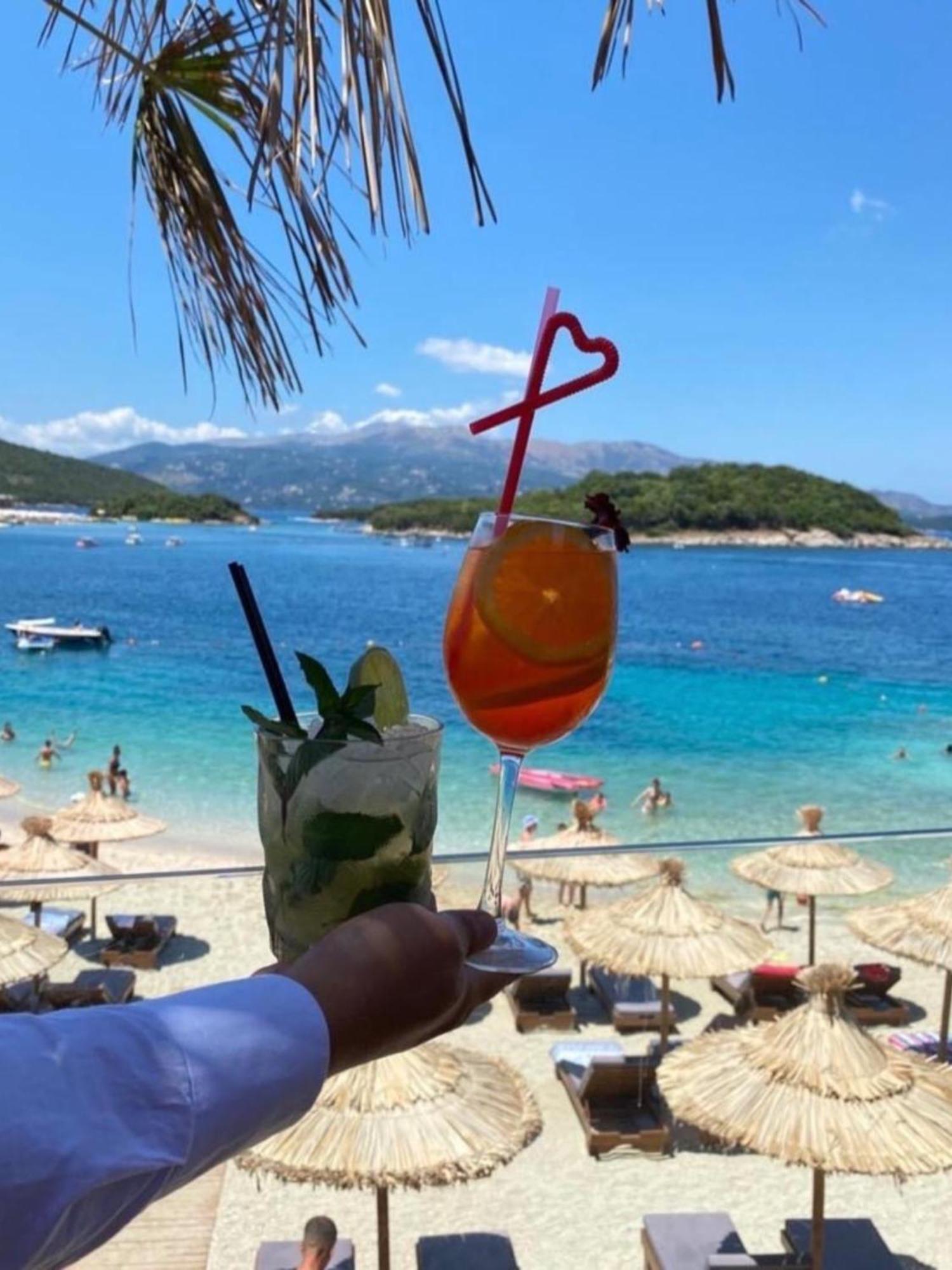 Hotel Four Islands Ксамил Екстериор снимка