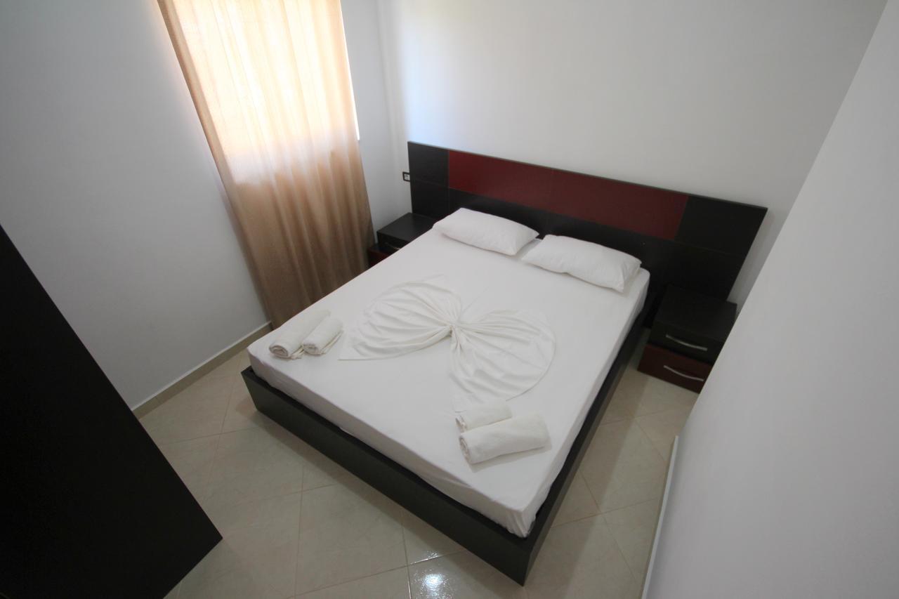 Hotel Four Islands Ксамил Екстериор снимка