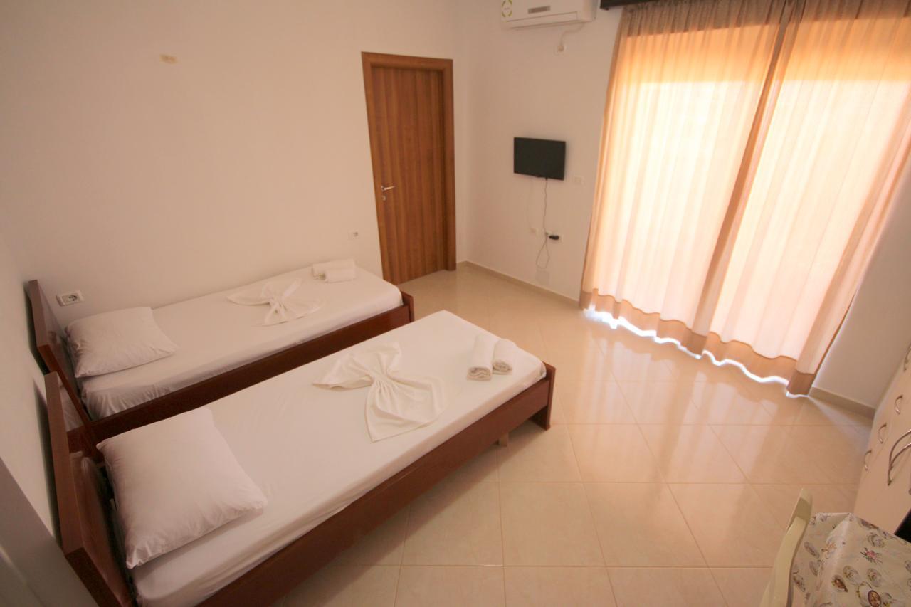 Hotel Four Islands Ксамил Екстериор снимка
