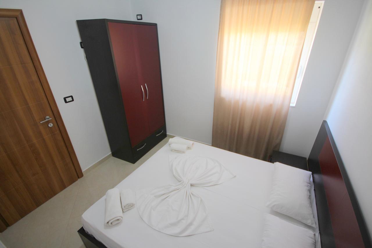 Hotel Four Islands Ксамил Екстериор снимка